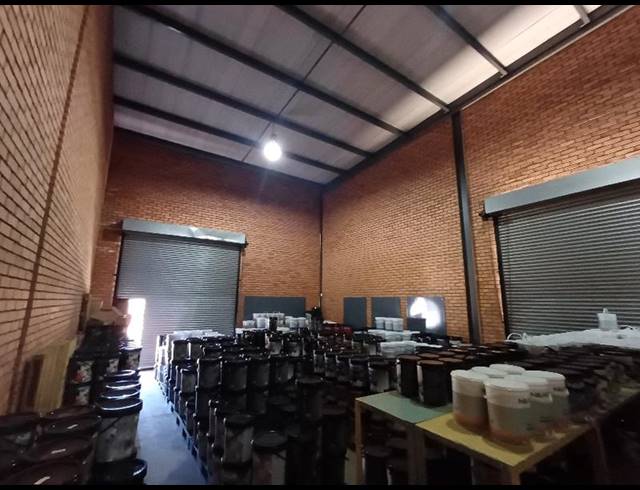 INDUSTRIAL PROPERTY TO RENT IN HENNOPSPARK